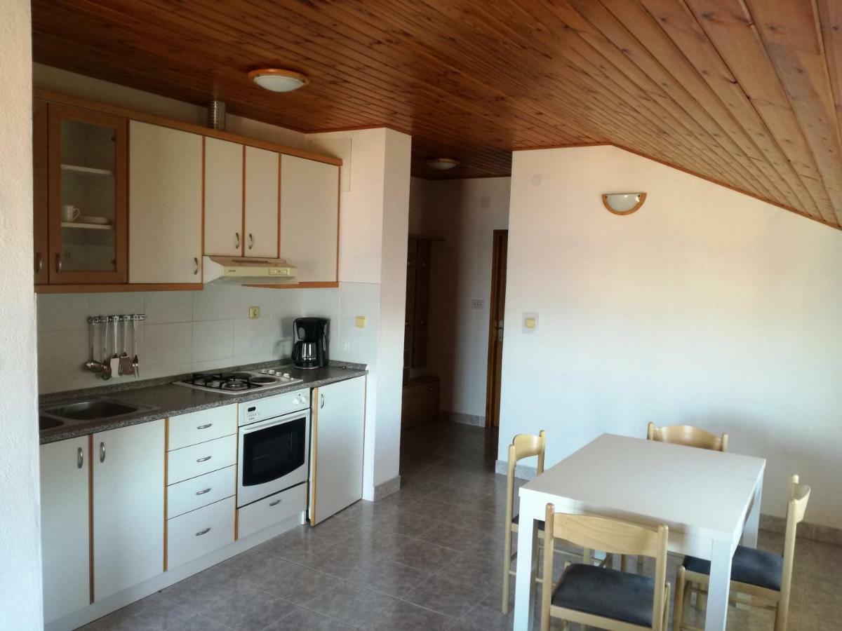 Apartments Dorkin Preko Exterior foto